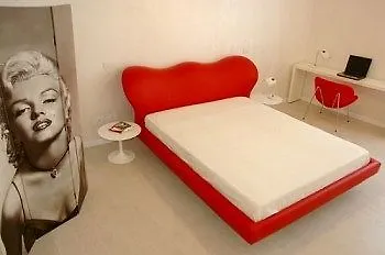 Affittacamere Wrh Trastevere 4*